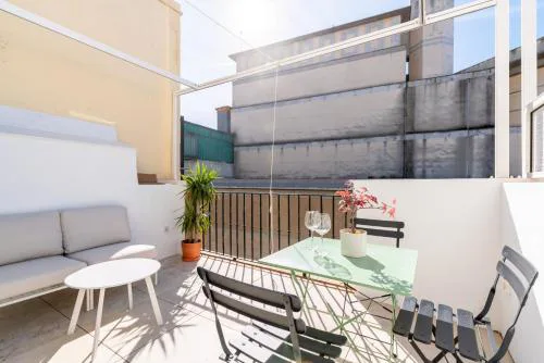 Dos de Mayo Olehousing