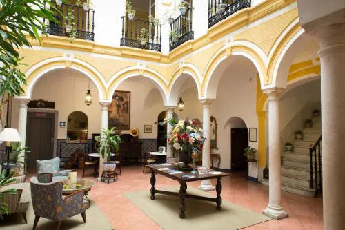 Hotel Abanico Casa Palacio