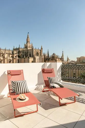 ISG Apartments Catedral