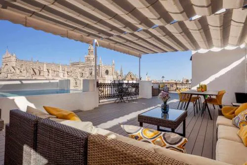 ISG Apartments Cathedral Sunrise Private Pool