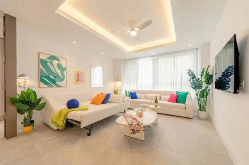 ISG apartments O'Donnell 2-1-FREE PARKING