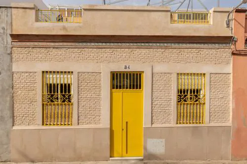 Lemon House Share and Enjoy