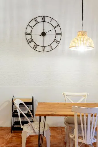 Little apartment near the Alameda