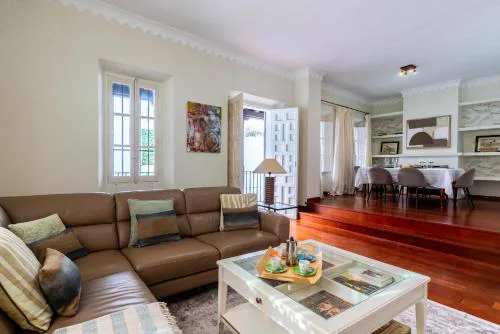 Luxe Guest House Santa Marta