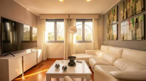 Luxury apt in Plaza de España - FREE parking
