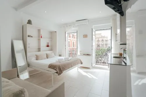 One&Lux El Salvador - Central Studio with a Stunning View