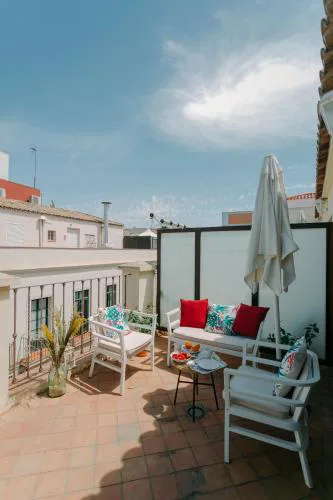 One&Lux Lumbreras, bright duplex with private terrace