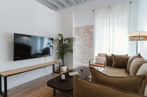 One&Lux Puñonrostro Bright Minimalist Central Home