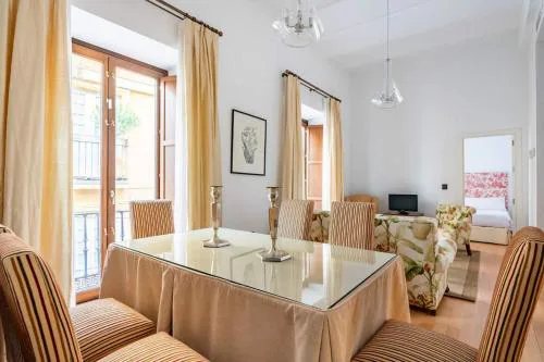 One&lux Sierpes, Bright & Classy Central Apartment