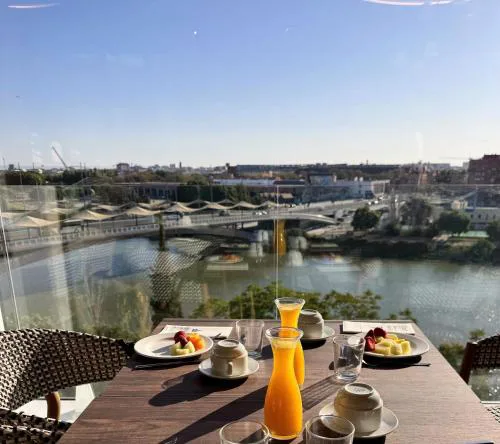 Ribera de Triana Hotel