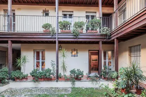 San Jacinto Sevilla Best Location Apartment Triana