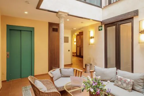 San Pablo Suites
