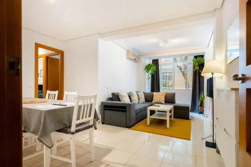 San Pagés 3BR Apartment