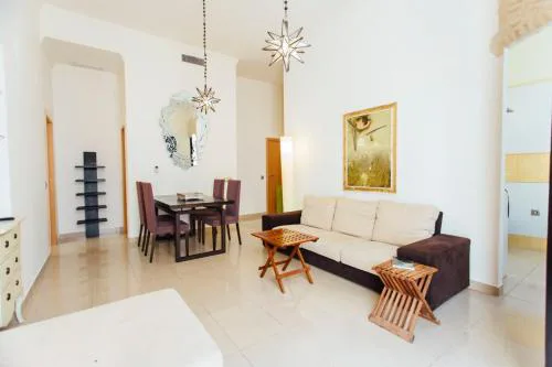 Spacious beautiful apartment - Seville Center