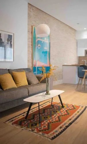 SUITE en Triana, tranquilo, independiente