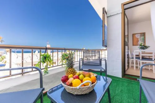 Beach, Pool & Balcony - SimplyTarifa
