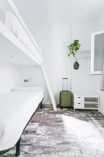La Cocotera Boutique Hostel & Coworking