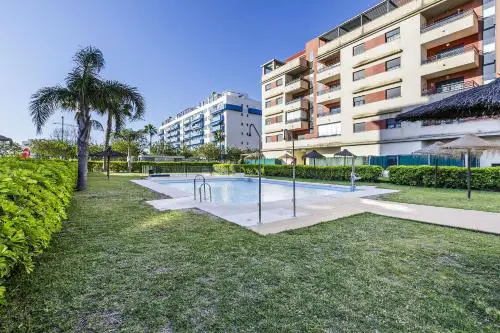 A&N Sea View Family Apartment with Pool & Parking