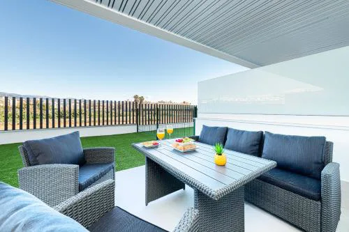 WintowinRentals Exclusive Apartment with a Large Terrace in the Coastal Paradise of Torre del Mar