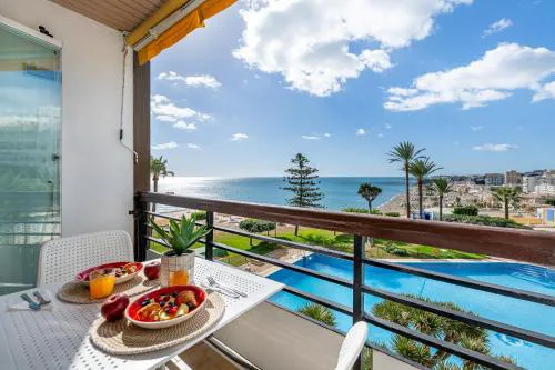 797 HOLIDAY RENTALS - Estudio con vistas frontales al Mar