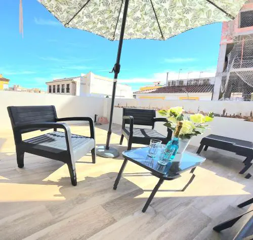 Azure Studi with Large Terrace & Full Kitchen Torremolinos City center by NAMASTE ELITE