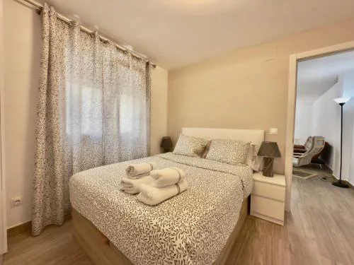BAJ - Apartamentos en Playa Bajondillo, Torremolinos
