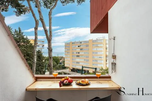 Cozy 2 Bedroom Duplex, Parking, Terrace, Office, Pool!