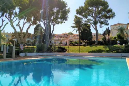 Doña Carlota Gardens, Sea views, Pool, Restaurant
