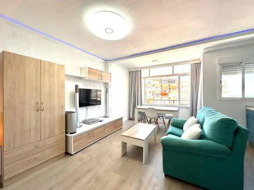 Encantador Estudio con Piscina - Torremolinos