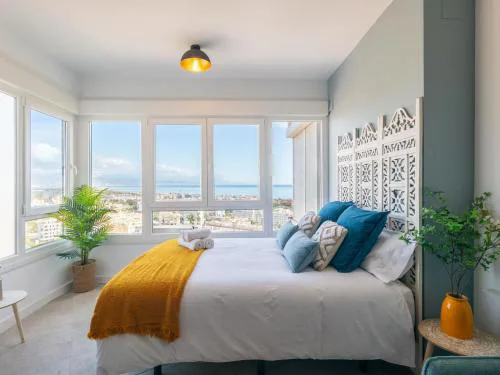 Fantástico estudio con vistas panorámicas al mar