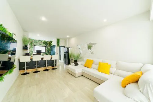 Kosta Homes - Duplex Apartment Near The Beach
