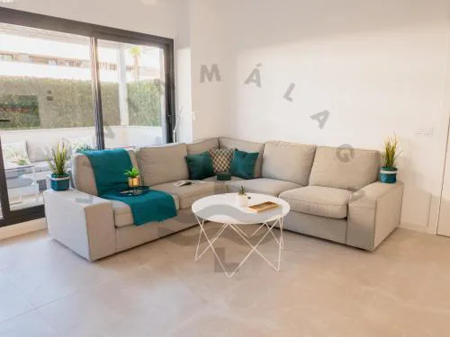LivinMálaga Los Álamos Suites