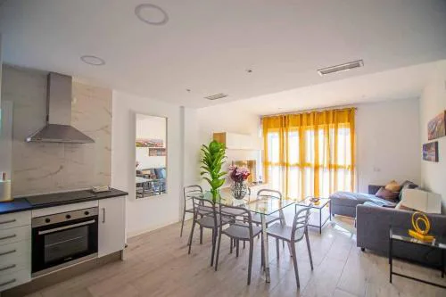 New Apartamento centro de Torremolinos con Parking