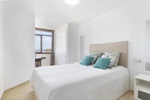 Prime Location Apartment with Seaviews in Torremolinos