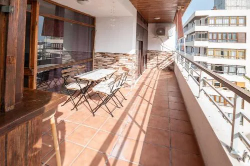 Stunning Mlaga Apartment with Ocean Views