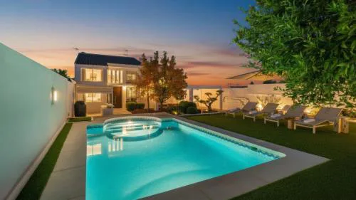 Villa con encanto cerca de la playa en Malaga by Ruralidays