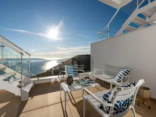 Casa l'aqua sea view pool & free padel