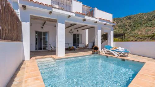 Cortijo Aranjo Torrox by Ruralidays
