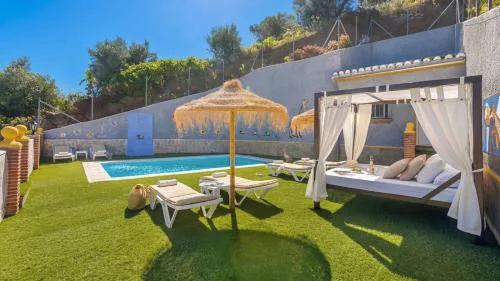 Cortijo La Jirafa Torrox by Ruralidays