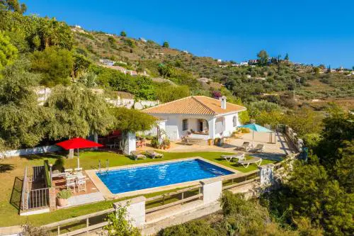 Villa La Higuera