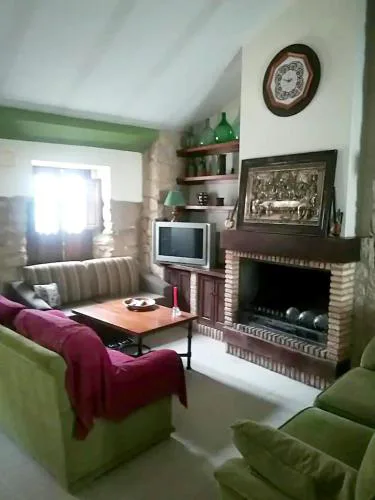Charming house in Úbeda + pool