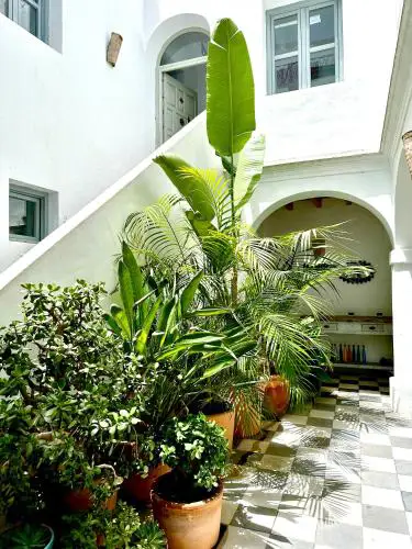 Spacious Private Vejer Patio Home
