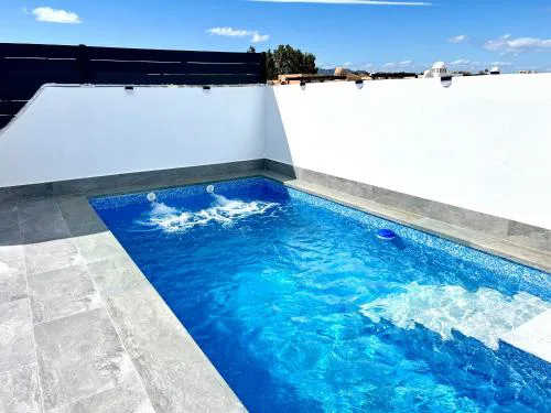 BORA BORA Ático con piscina privada en Paraíso de VERA