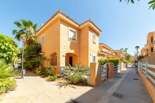 TrendyHomes Vera Playa
