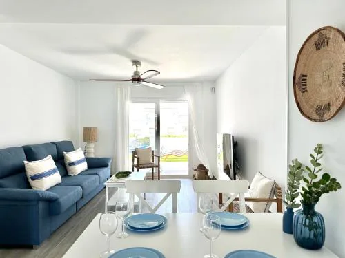 Casa a 500m Playa Atlanterra, Piscina y Parking, 6pax