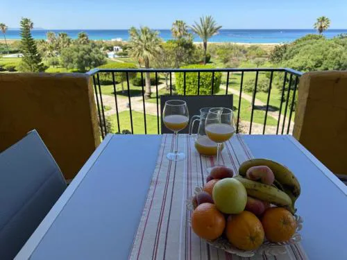 ref. 86 apartamento frontal en atlanterra costa
