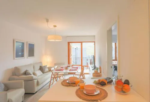 Collado, terraza con vistas y garaje - Arafita Apartamentos