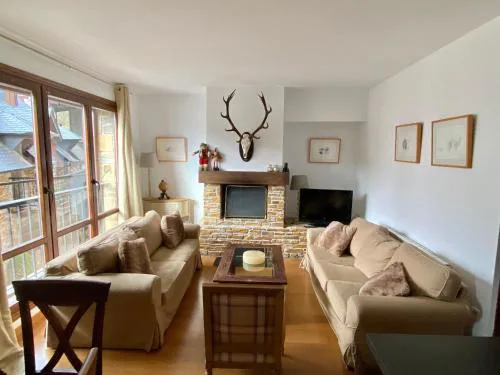 Apartamento Los Altos de Escarrilla dos habitaciones y dos baños, FORMIGAL-PANTICOSA