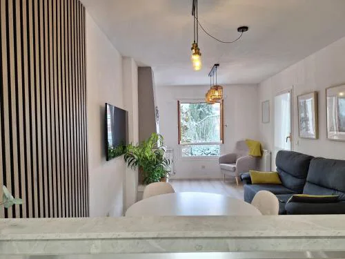 Acogedor apartamento con piscina compartida y opción a parking