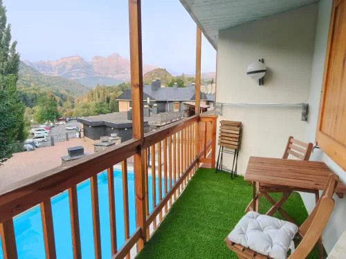 Apartamento con maravillosas vistas al lado de la estación